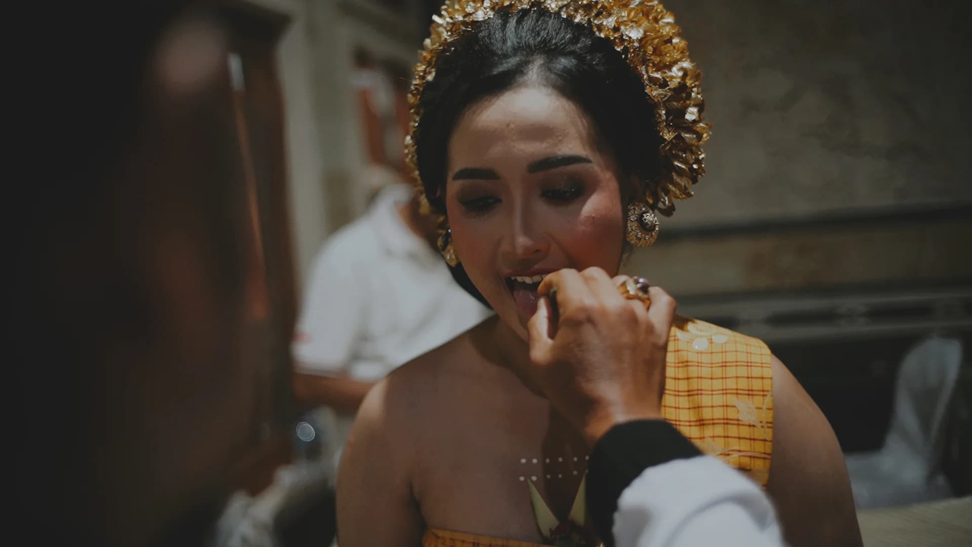 Upacara Metatah Potong Gigi di Pasraman Gana Mandala